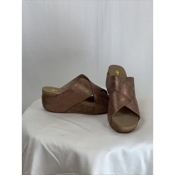 Volatile Shoes - New NO Box Volatile "Firefly" Bronze Metallic Cork Wedge Sandal #0848 Size 10